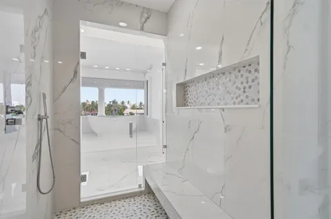$5,995,000 | 5600 Coastal Drive, Boca Raton, FL 33487