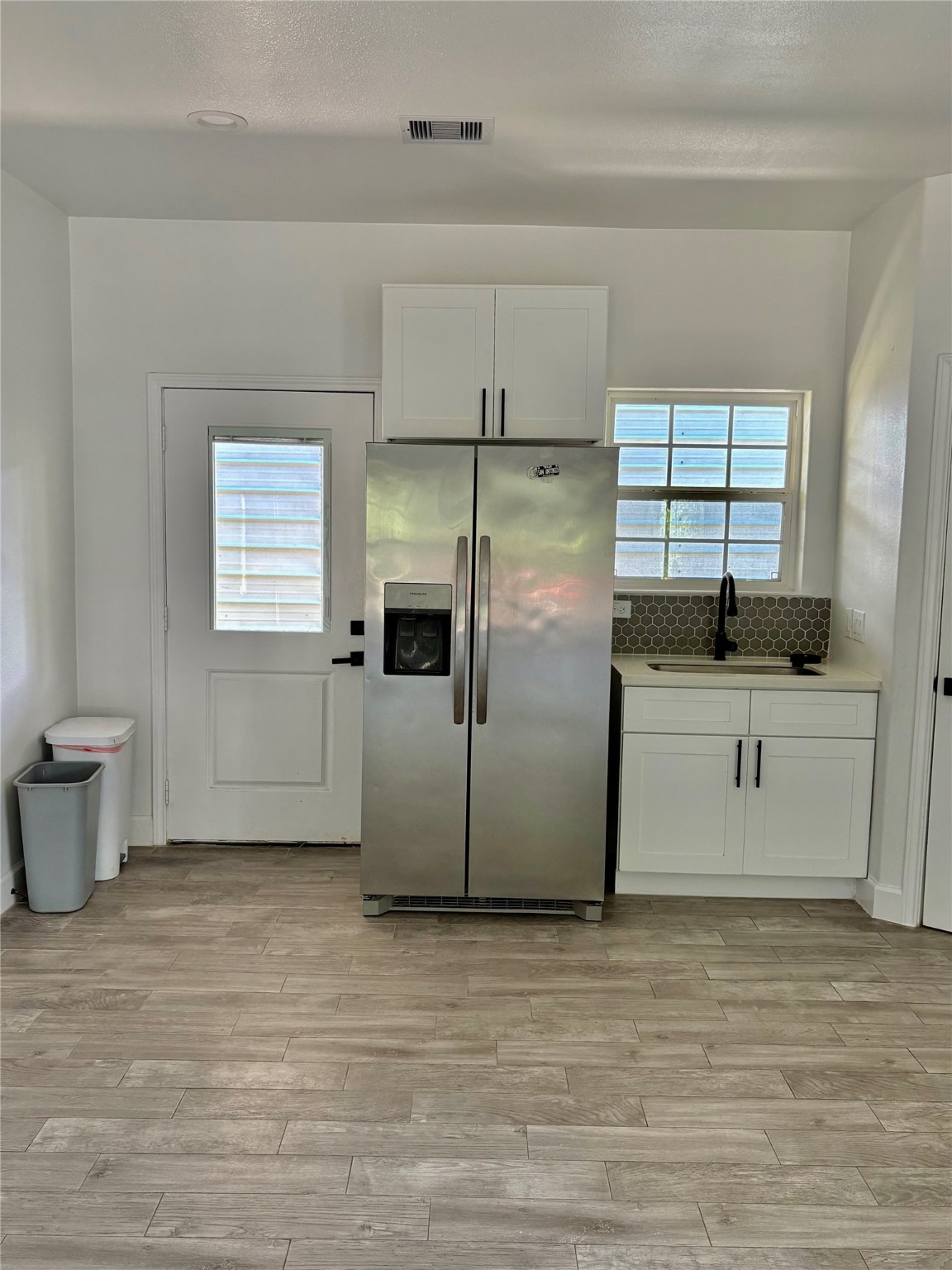 4827 1st Street Houston, TX 77504 - Photo 8 of 45