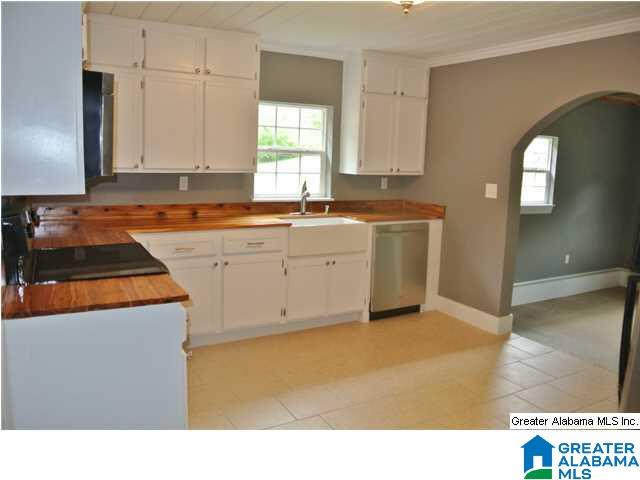 71 Price Lane Oneonta, AL 35121 - Photo 4 of 32