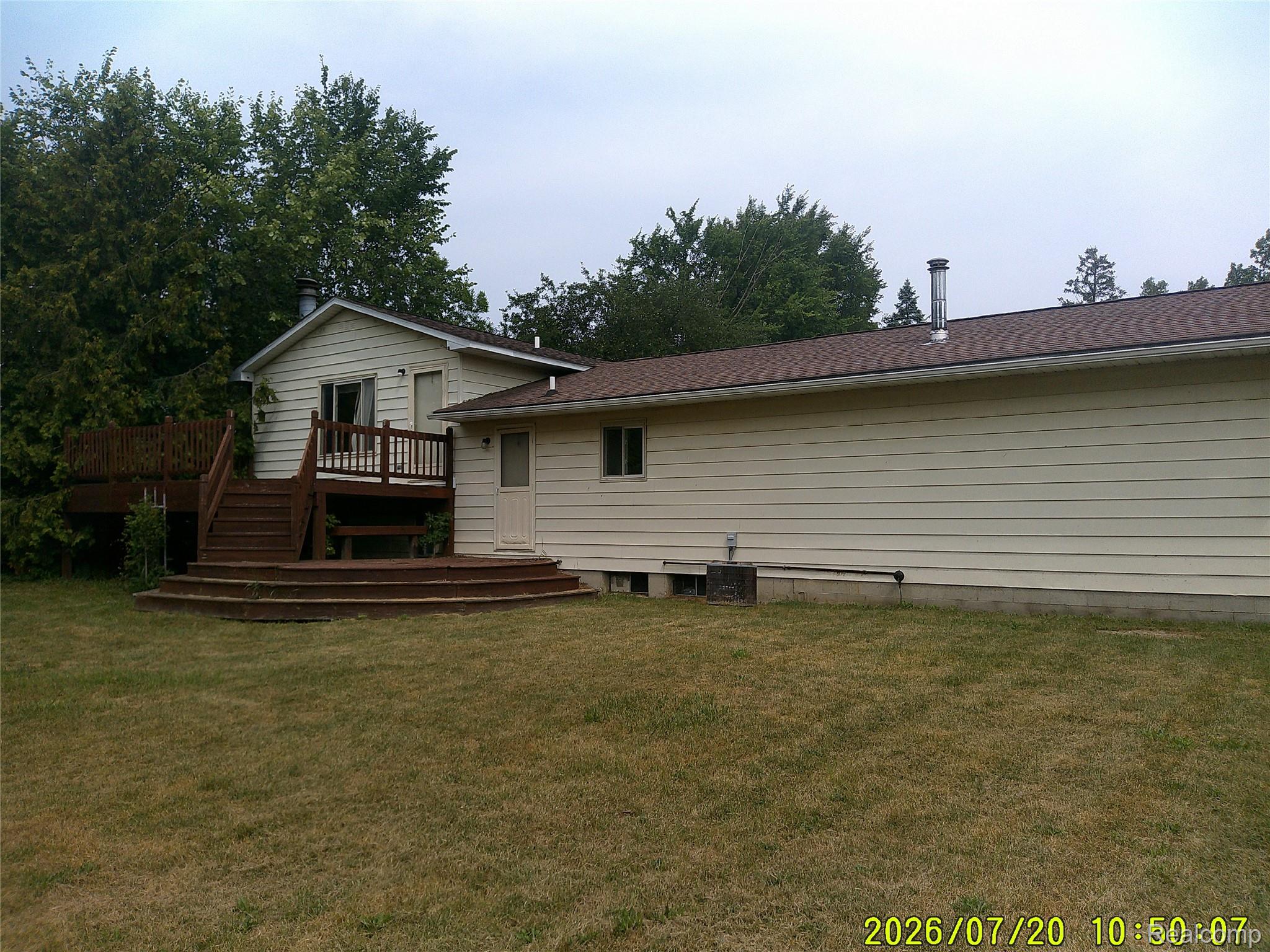 5176 East Dodge Road Mount Morris, MI 48458 - Photo 2 of 13 DSCF0541.JPG
