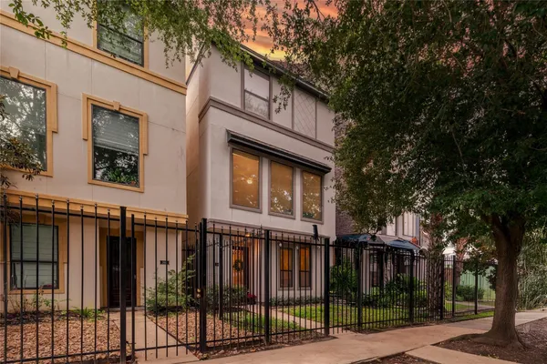 $3,500 | 2808 St Emanuel Street, Houston, TX 77004