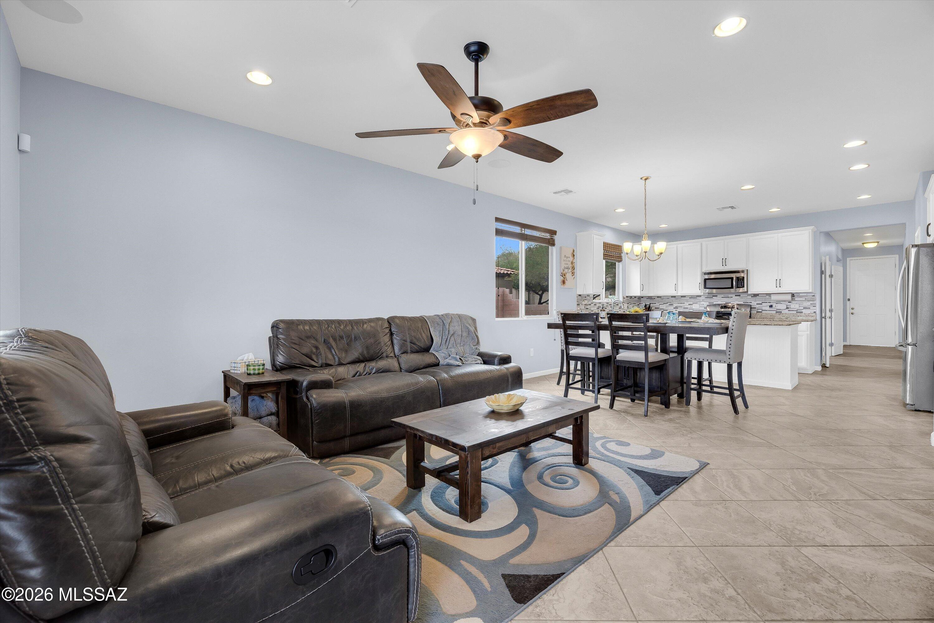 38754 South Running Roses Lane Tucson, AZ 85739 - Photo 15 of 46 11-Living Room