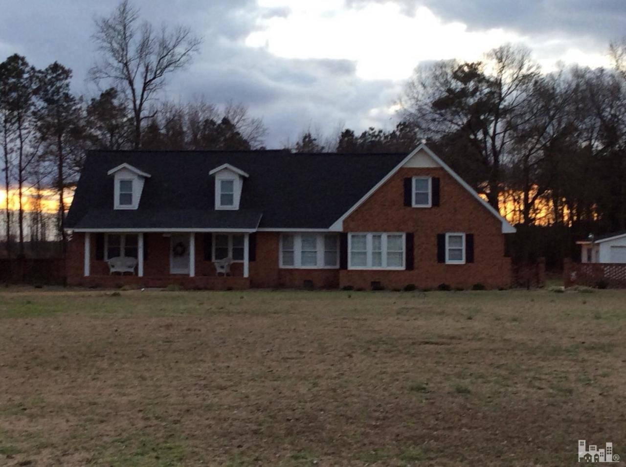 1734 Keener Road Clinton, NC 28328 - Photo 1 of 9 Primary Photo