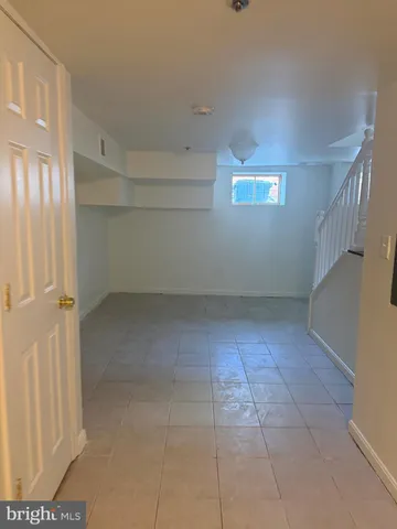 $1,200 | 1713 Hollins Street, Baltimore, MD 21223