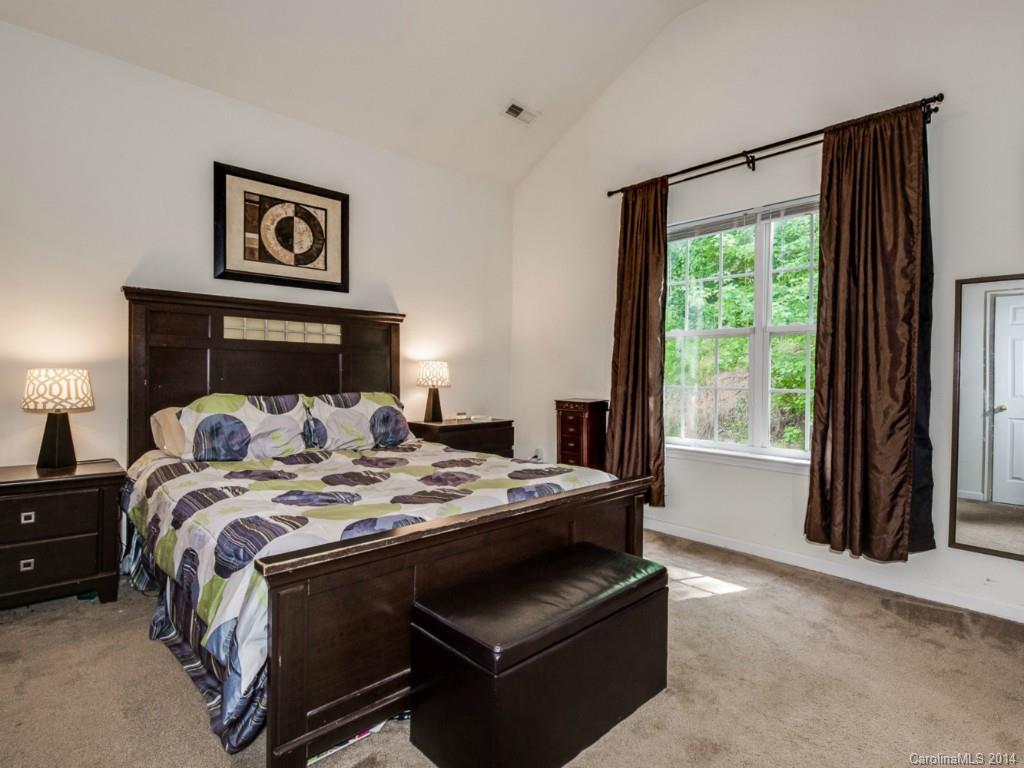 5325 Javitz Road Charlotte, NC 28216 - Photo 8 of 10 Gallery Image 8