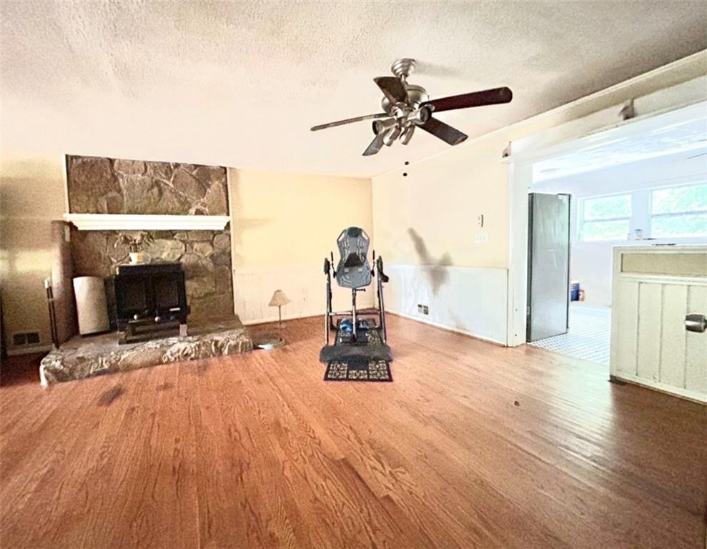 3317 Harris Road Southwest Marietta, GA 30060 - Photo 6 of 23