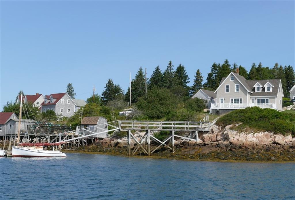 401 Minturn Road Swans Island, ME 04685 - Photo 12 of 33 Photo