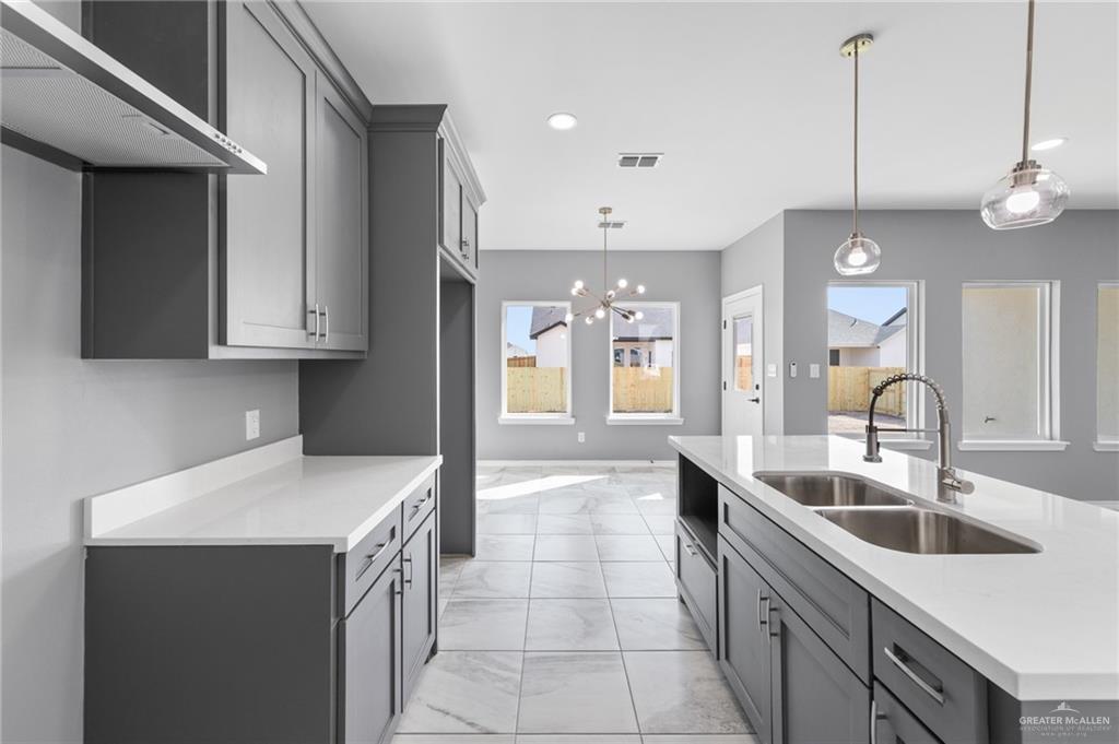 18022 Spruce Street Combes, TX 78552 - Photo 10 of 17