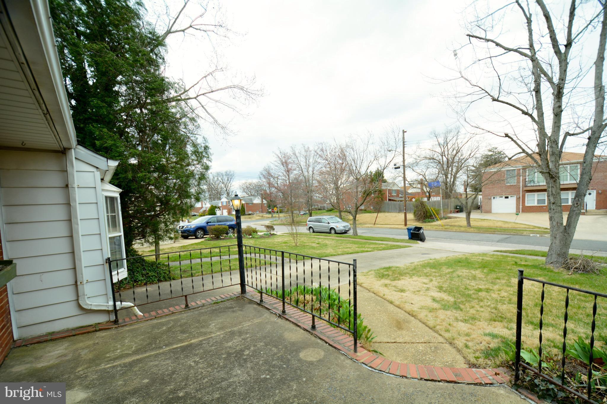 5807 Flanders Street Springfield, VA 22150 - Photo 3 of 30 Porch
