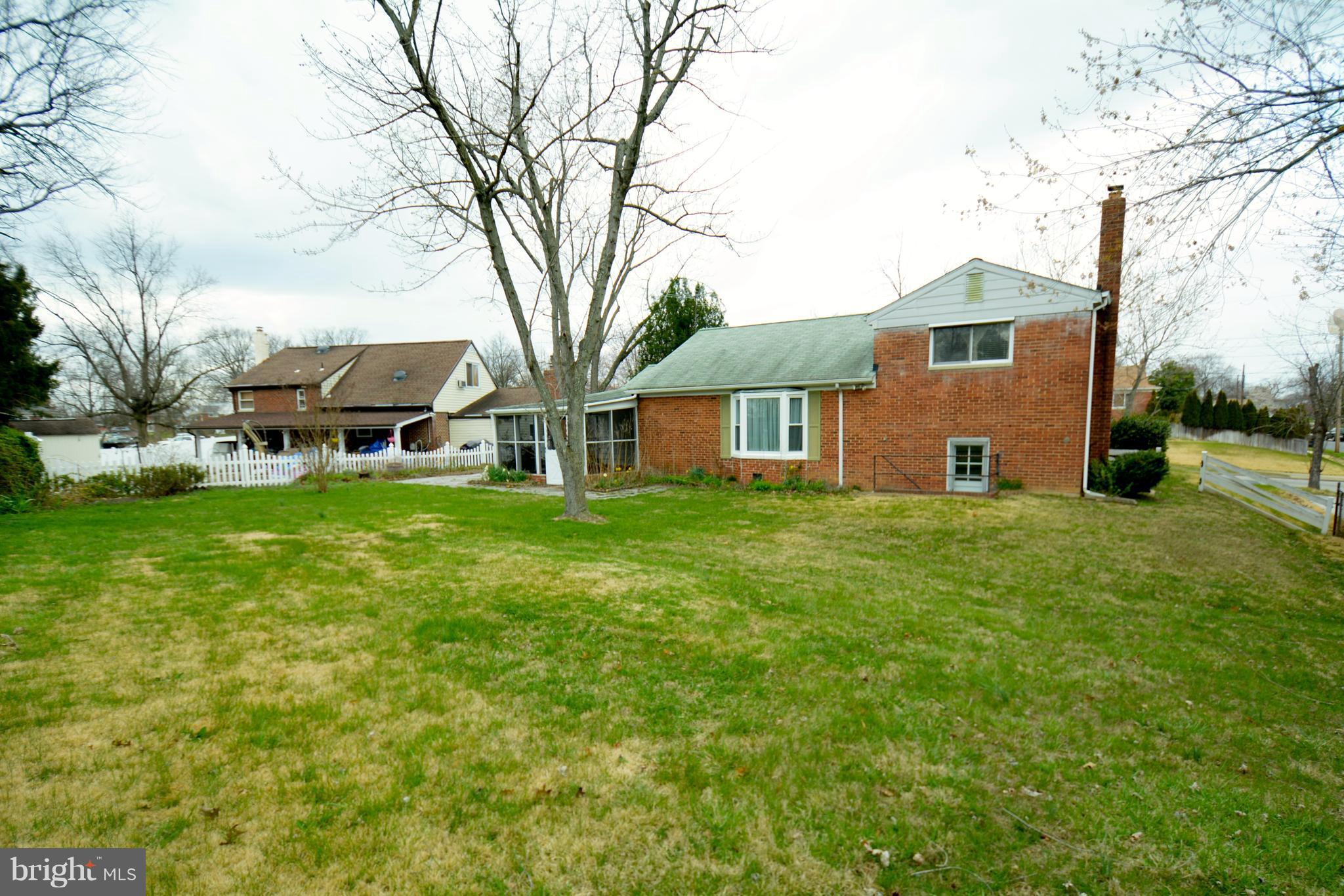 5807 Flanders Street Springfield, VA 22150 - Photo 28 of 30 Exterior (General)