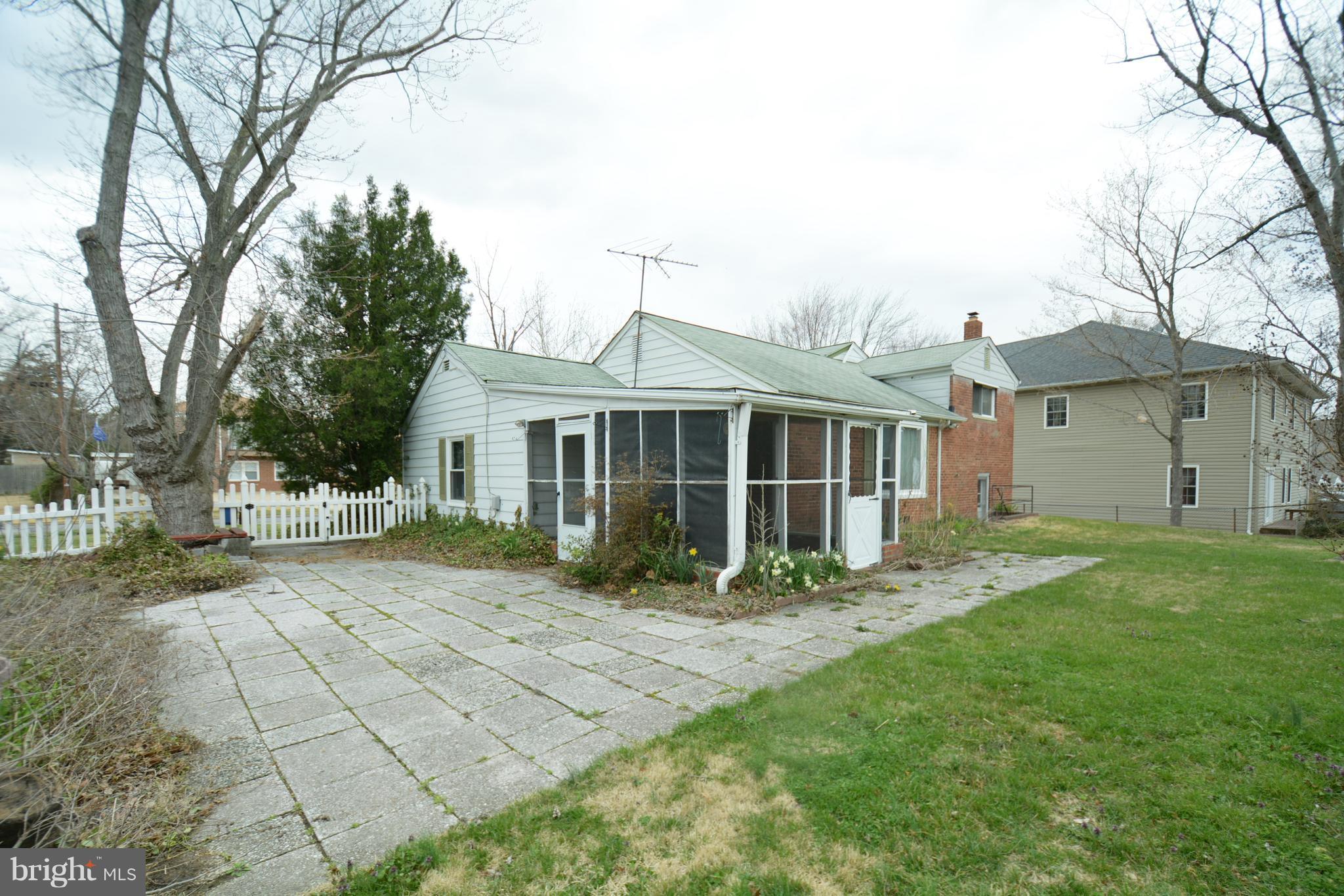5807 Flanders Street Springfield, VA 22150 - Photo 29 of 30 Exterior (General)
