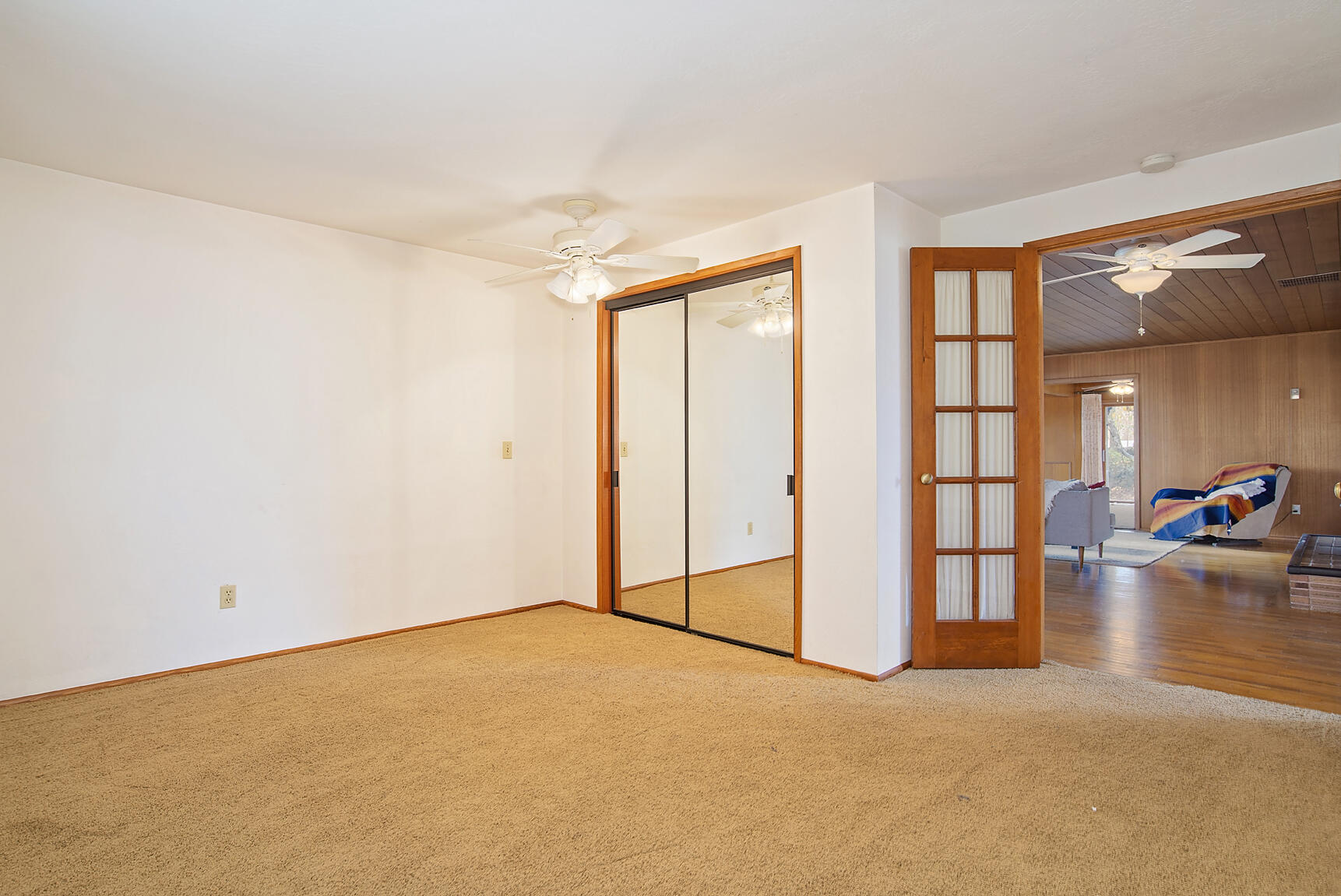9906 Table Rock Road White City, OR 97503 - Photo 10 of 32 Bedroom 3