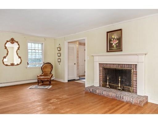 33 Rockport Road Weston, MA 02493 - Photo 16 of 39