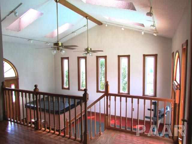 1906 Sheridan Road Pekin, IL 61554 - Photo 9 of 26