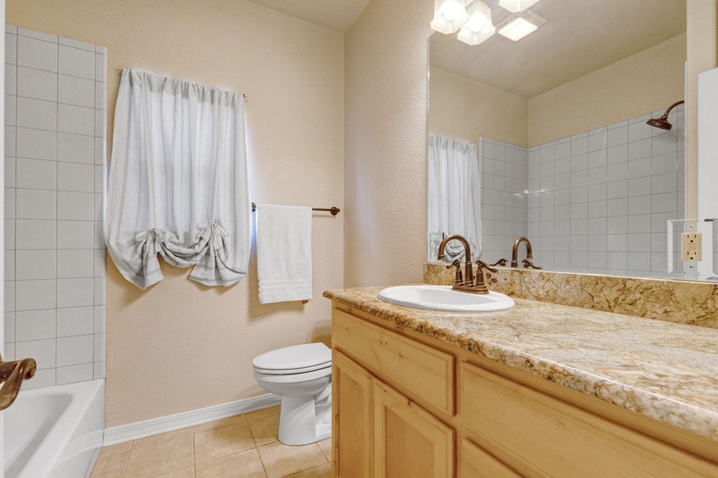 1904 Weston Loop Kerrville, TX 78028 - Photo 19 of 27