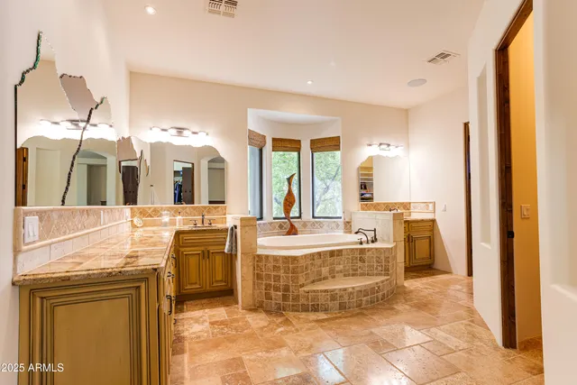 $2,275,000 | 14317 East Lowden Court, Scottsdale, AZ 85262