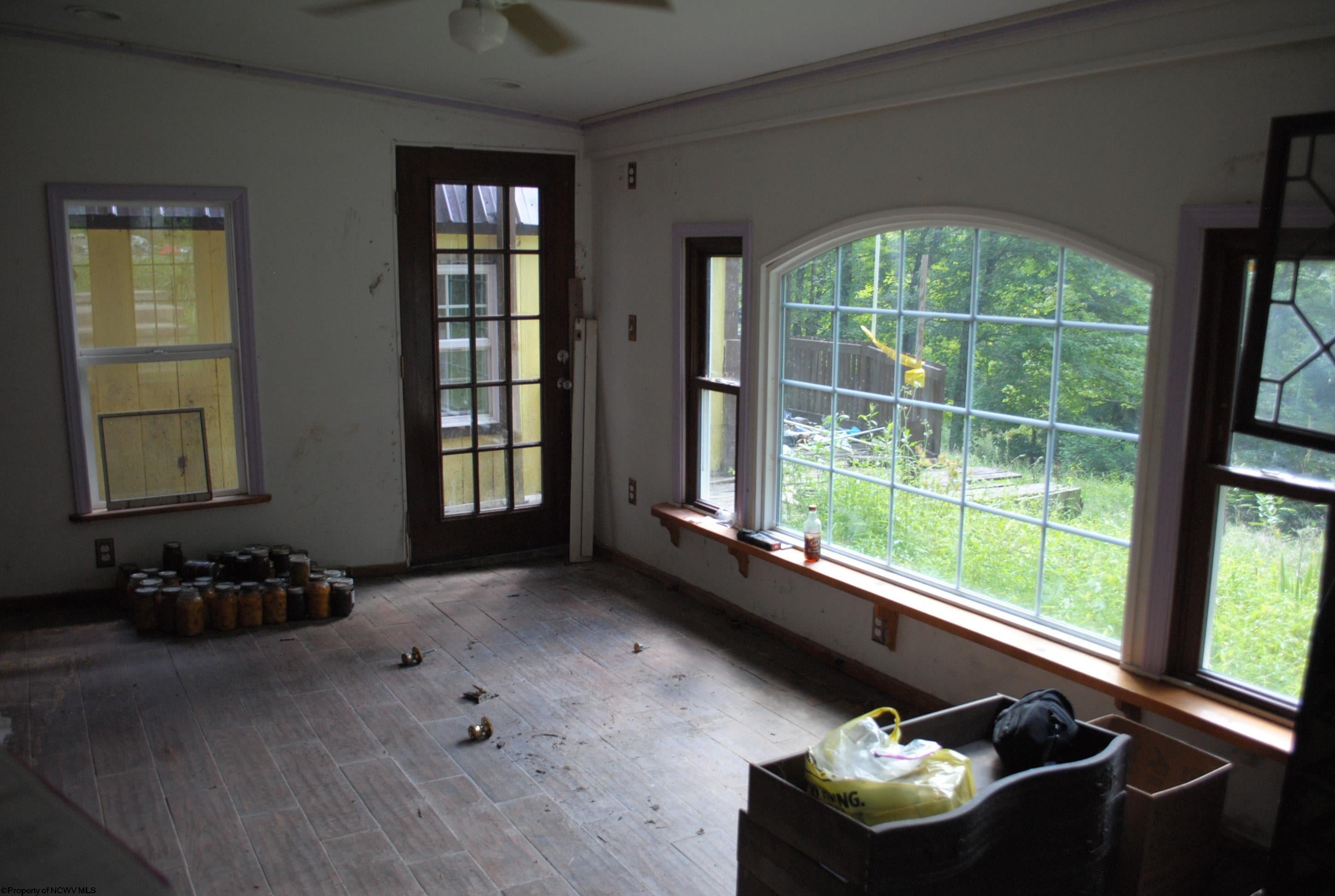473 Bud Edge Road Moatsville, WV 26405 - Photo 3 of 27 Gallery Image 3