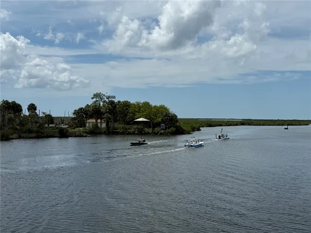 $23,900 | 326 West Homeway Loop, Citrus Springs, FL 34434