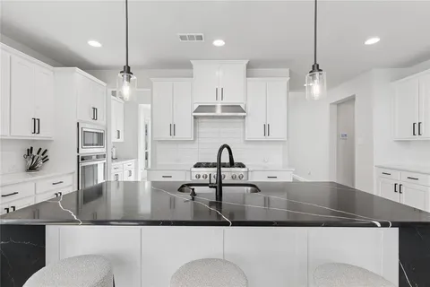 $1,100,000 | 3613 Damsel Mackenzie Street, Lewisville, TX 75056