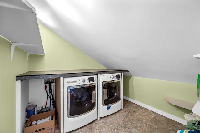 $850,000 | 1258 Roxbury Mountain Road, Warren, VT 05674