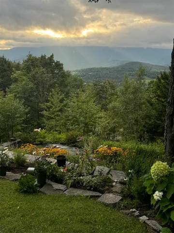 $850,000 | 1258 Roxbury Mountain Road, Warren, VT 05674