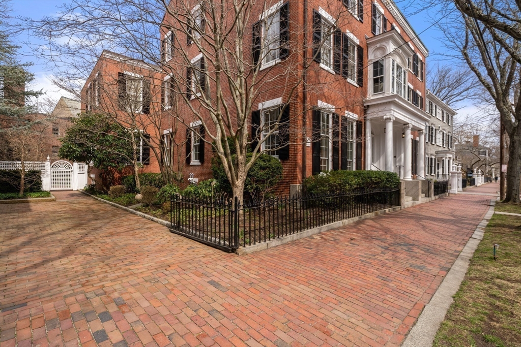 40 Chestnut Street Salem, MA 01970 - Photo 38 of 41