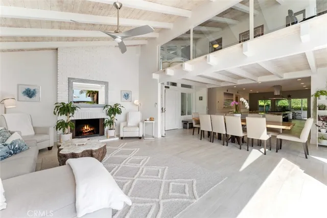 $15,000 | 499 Nyes Place, Laguna Beach, CA 92651