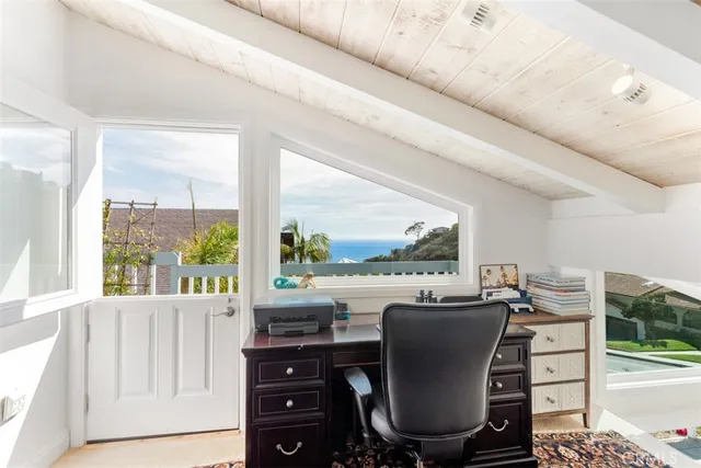 $15,000 | 499 Nyes Place, Laguna Beach, CA 92651