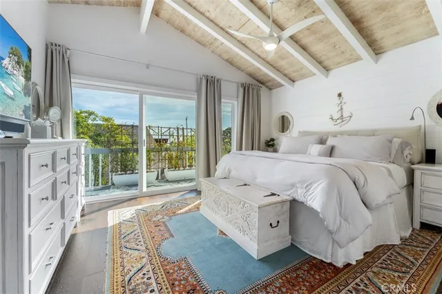 $15,000 | 499 Nyes Place, Laguna Beach, CA 92651