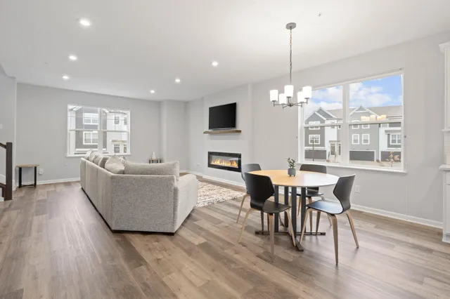 $434,999 | 13434 Territorial Circle North, Maple Grove, MN 55369