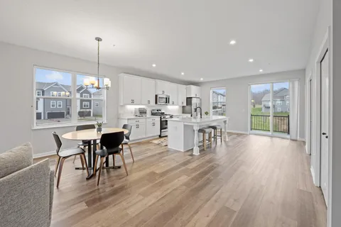 $434,999 | 13434 Territorial Circle North, Maple Grove, MN 55369