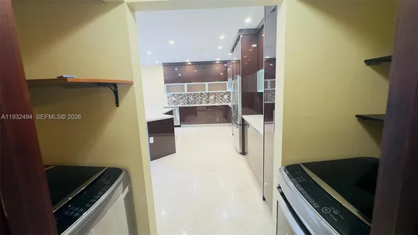 $4,195 | 1094 Redwood Street, Unit 1094, Hollywood, FL 33019