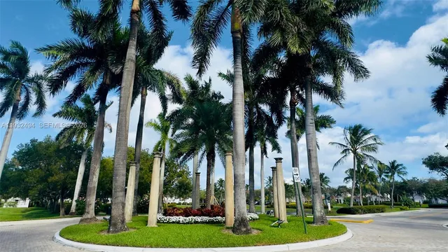 $4,195 | 1094 Redwood Street, Unit 1094, Hollywood, FL 33019