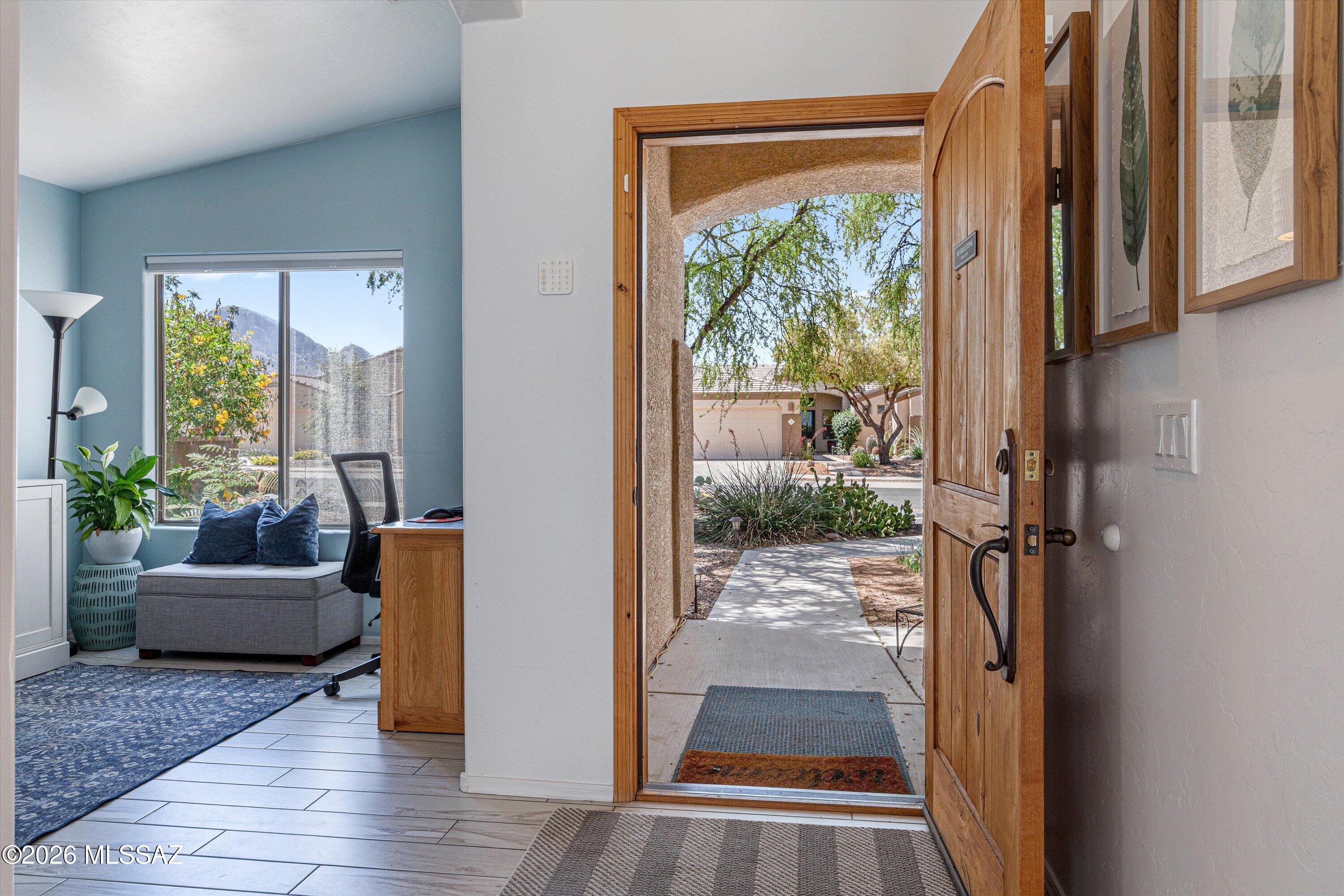 356 West Plateau Road Tucson, AZ 85737 - Photo 3 of 38