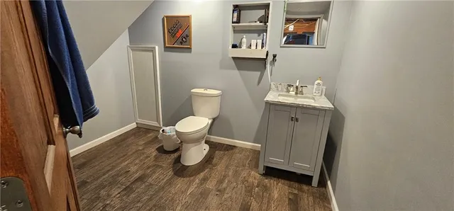 $269,900 | 104 West Cedar Street, Waverly, MO 64096