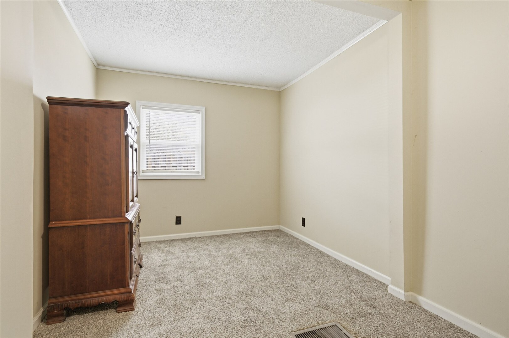 603 West Chestnut Street Bloomington, IL 61701 - Photo 20 of 24