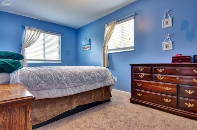 106 Daley Road Lapeer, MI 48446 - Photo 25 of 38 21146441-24.JPG