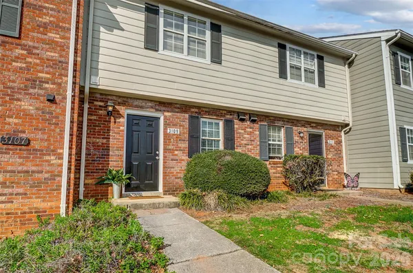 $230,000 | 3109 Heathstead Place, Charlotte, NC 28210