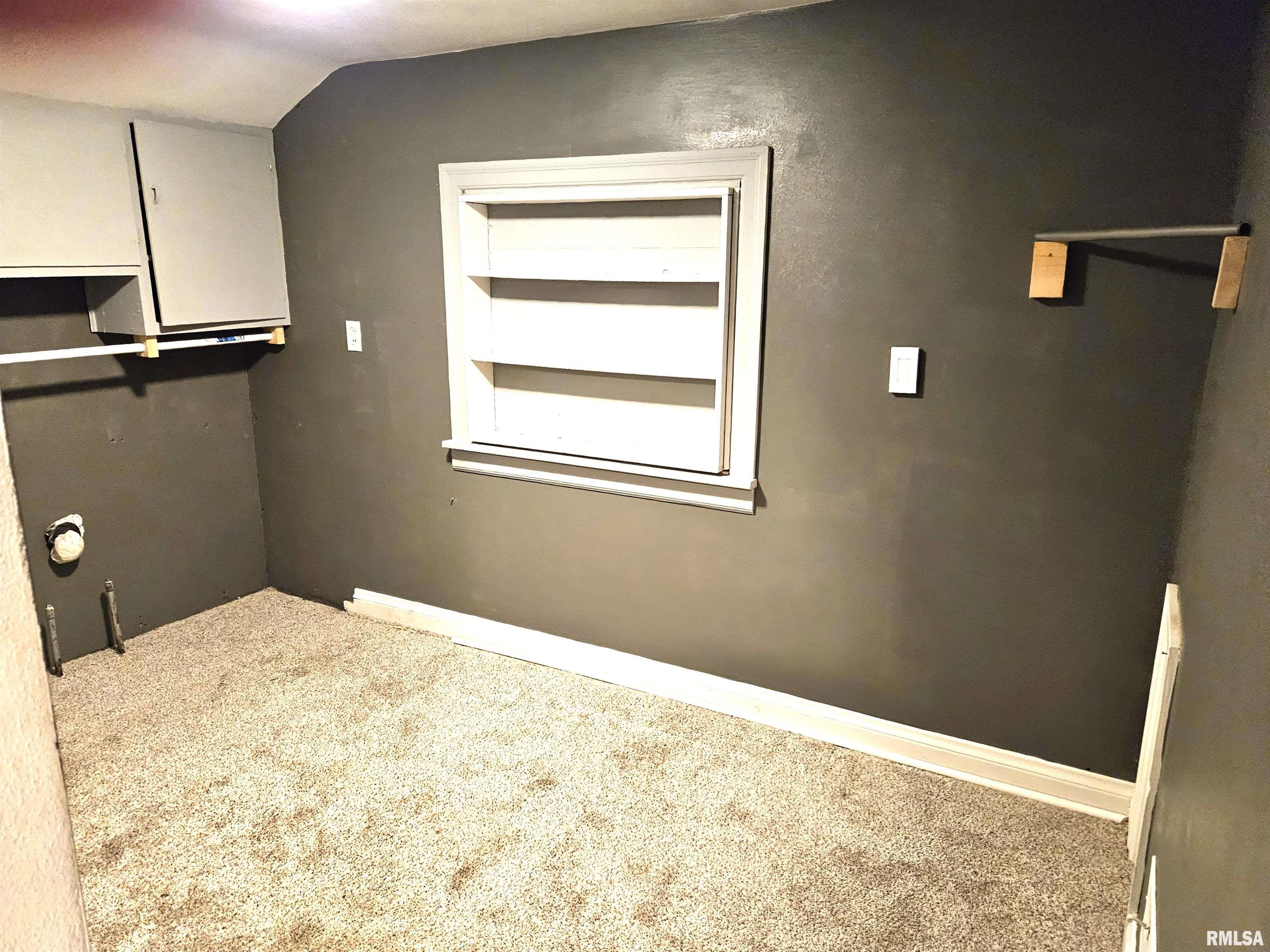 327 East 7th Street Flora, IL 62839 - Photo 49 of 72 Gallery Image 49