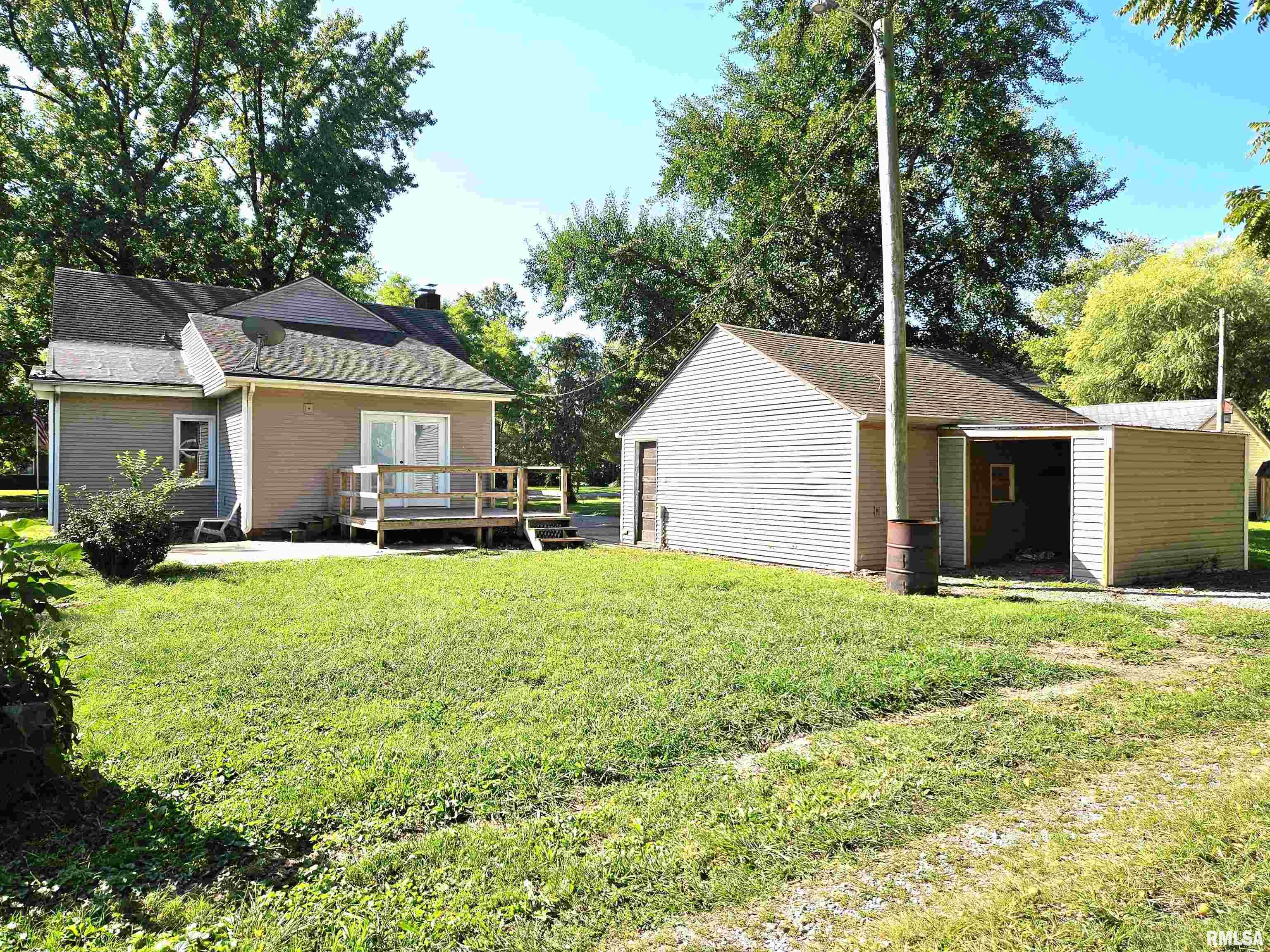 327 East 7th Street Flora, IL 62839 - Photo 51 of 72 Gallery Image 51