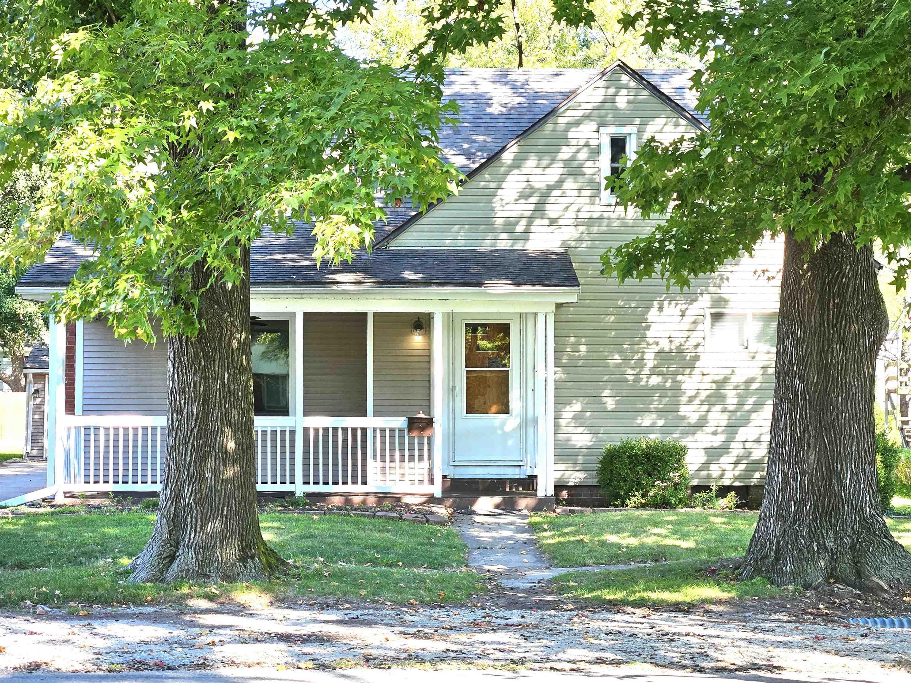 327 East 7th Street Flora, IL 62839 - Photo 71 of 72 Gallery Image 71
