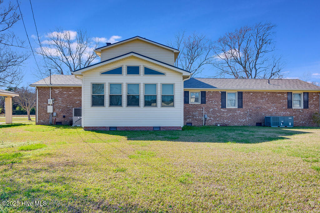 1805 Kellum Loop Road Jacksonville, NC 28546 - Photo 2 of 46 Back of Home