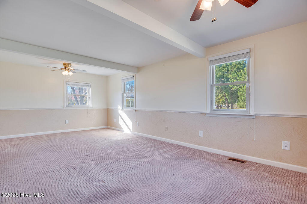 1805 Kellum Loop Road Jacksonville, NC 28546 - Photo 22 of 46 Downstairs Primary