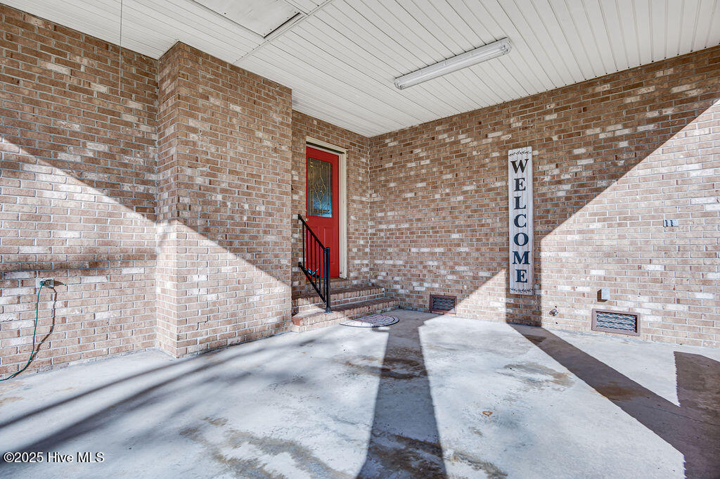 1805 Kellum Loop Road Jacksonville, NC 28546 - Photo 33 of 46 Carport