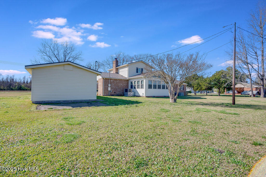 1805 Kellum Loop Road Jacksonville, NC 28546 - Photo 41 of 46 Back View