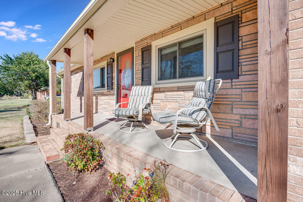 1805 Kellum Loop Road Jacksonville, NC 28546 - Photo 45 of 46 Porch