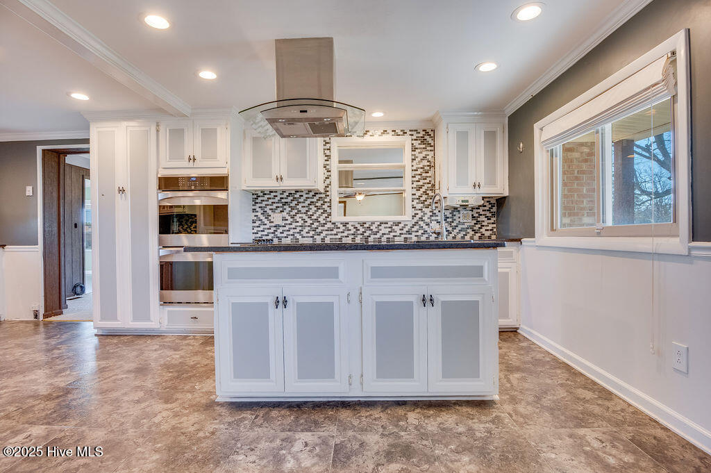 1805 Kellum Loop Road Jacksonville, NC 28546 - Photo 5 of 46 Kitchen