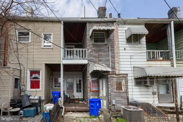 $175,000 | 814 Master Street, Reading, PA 19602