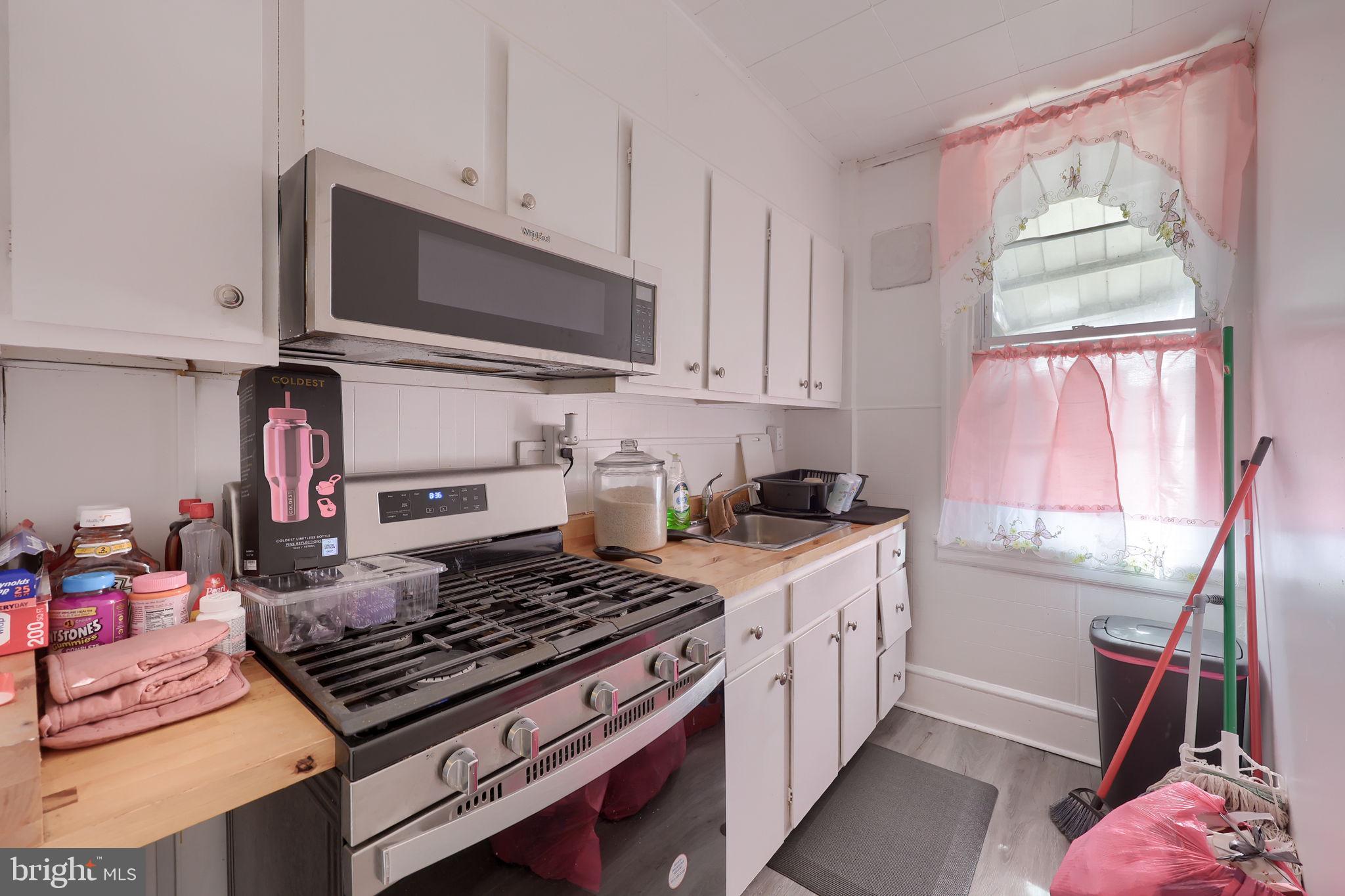 814 Master Street Reading, PA 19602 - Photo 8 of 20