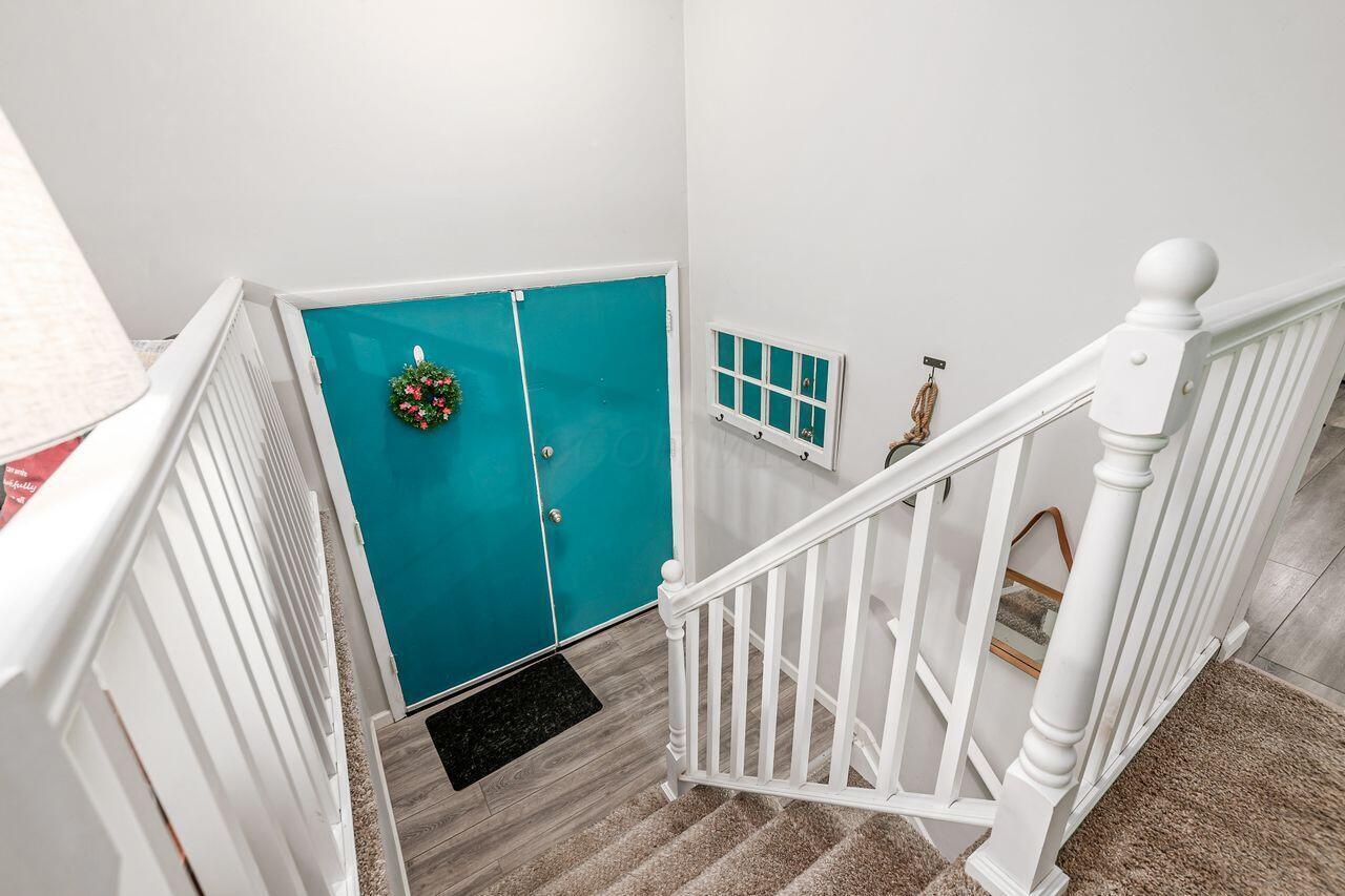 6563 Karl Road Columbus, OH 43229 - Photo 3 of 26 L_6563_Karl_Rd016